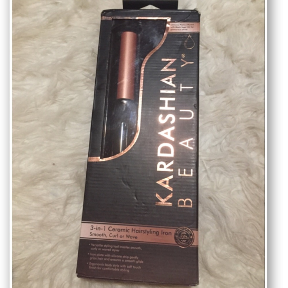 Kardashian Beauty 3-in-1 Ceramic Hairstyling Iron